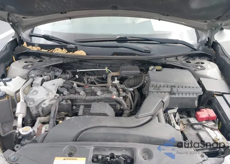 2015 Nissan Altima 2.5 S из США, поврежденный, VIN 1N4AL3AP1FN348772